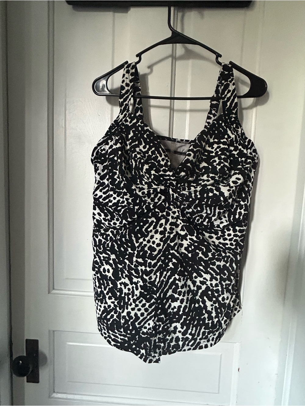 Lands' End Black & White Twist-Front Swim Takini